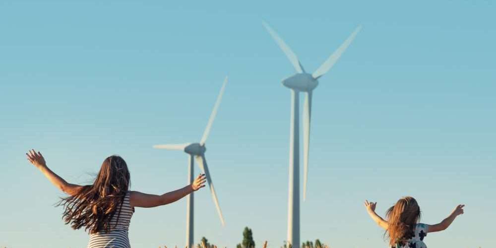 Pale eoliche: le rinnovabili sono state protagoniste di Ecomondo, la fiera sull’economia circolare